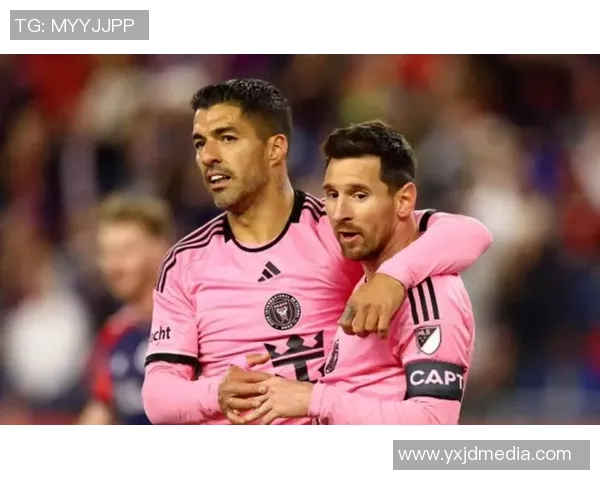 全球顶尖艺术足球球星名单及其独特技巧解析